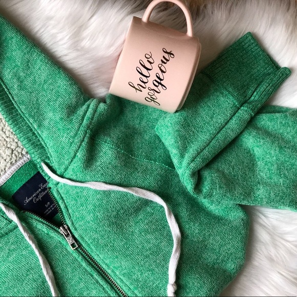 American Eagle Outfitters Tops - American Eagle Outfitters Zip Up Sherpa Hoodie